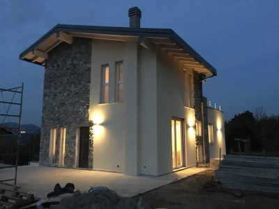 Esterno-Notte-Casa-X-Lam-Bodio-Lomnago-Varese-Building-Serv